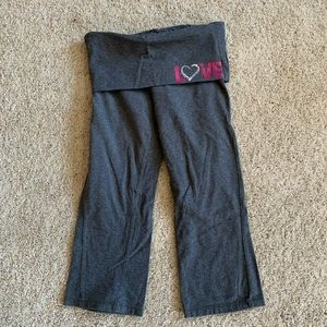 LOVE cropped yoga pants